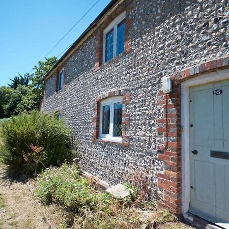 Wish Cottage Ratton المظهر الخارجي الصورة