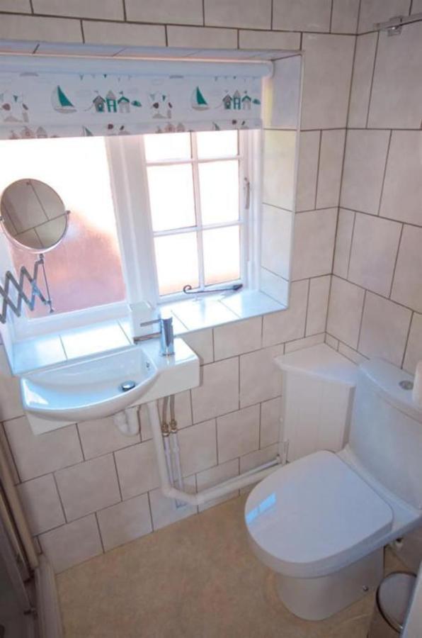 Wish Cottage Ratton المظهر الخارجي الصورة